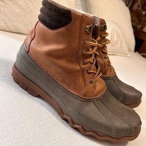 Sperry  Men's Tan and Dark Gray Duck Boots 🥾 ( waterproof) Men’s 9